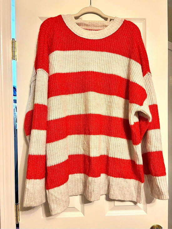 Arizona Jean Company Sweaters - Arizona Jean Co. Striped Crewneck Sweater in Red & Cream XXL